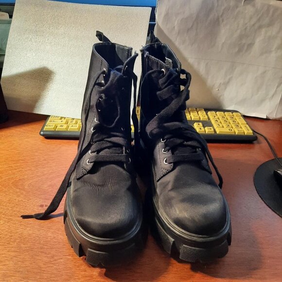 NEW ! Steve Madden Thora-P Combat Boot Black Size 8 - Picture 3 of 7